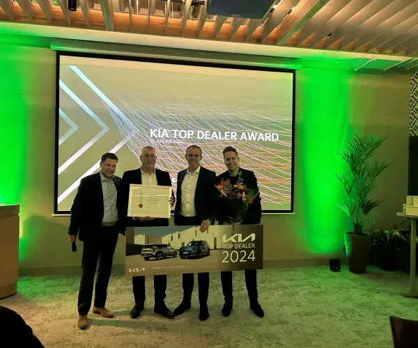 kooijman autogroep topdealer 2024 beste dealer van Nederland.jpg