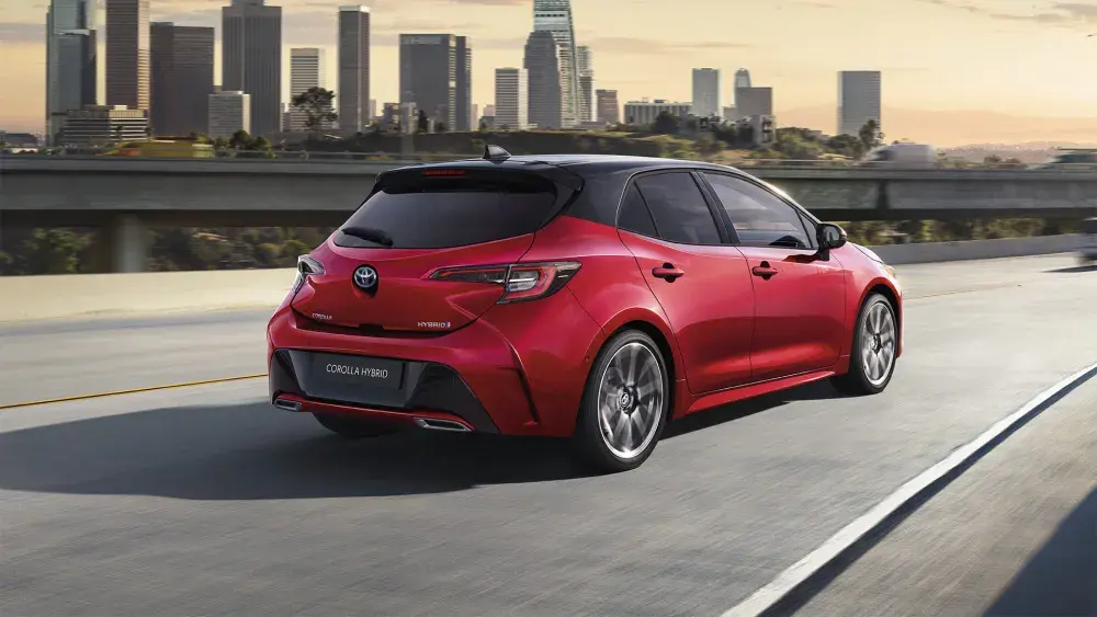 Corolla Hatchback rood achterkant
